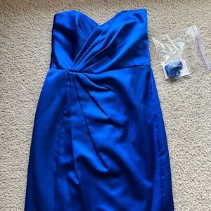 David's Bridal Strapped or Strapless Dress - Size 2